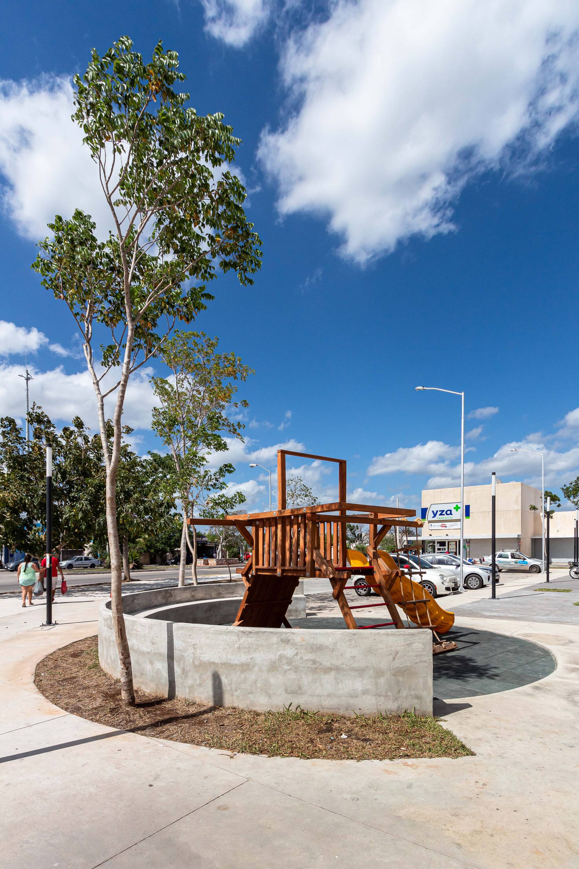Plaza PDA
